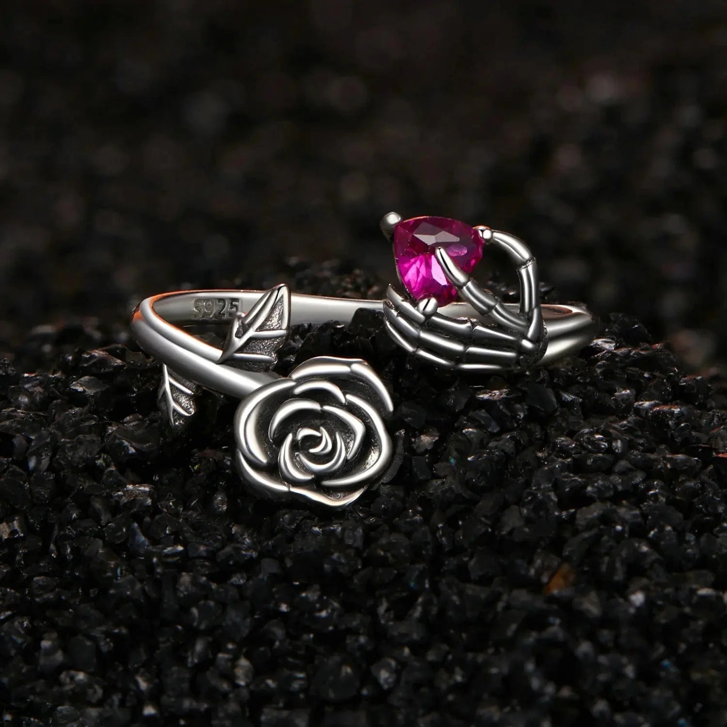 Amarante Jewelry Skeleton Hand & Rose Ring