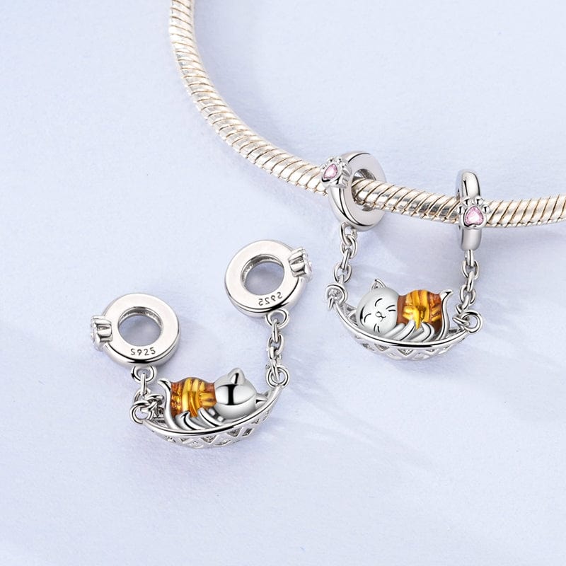 Amarante Jewelry Sleeping Kitty Safety Chain