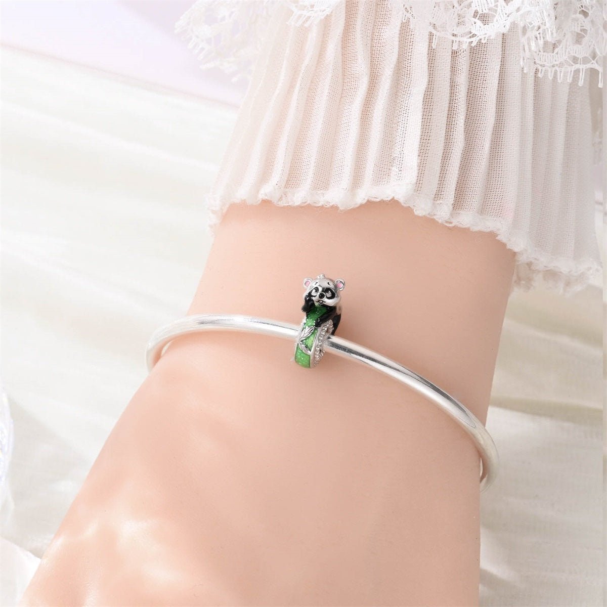 Amarante Jewelry Sleeping Panda & Bamboo Glow Charm