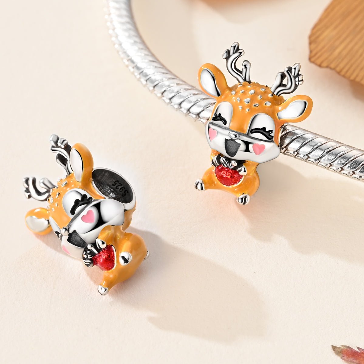 Amarante Jewelry Smiling Deer with Red Heart Charm