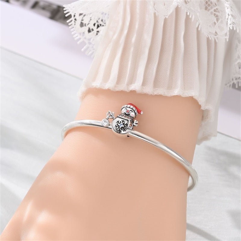 Amarante Jewelry Smiling Snowman with Red Hat & Scarf Charm