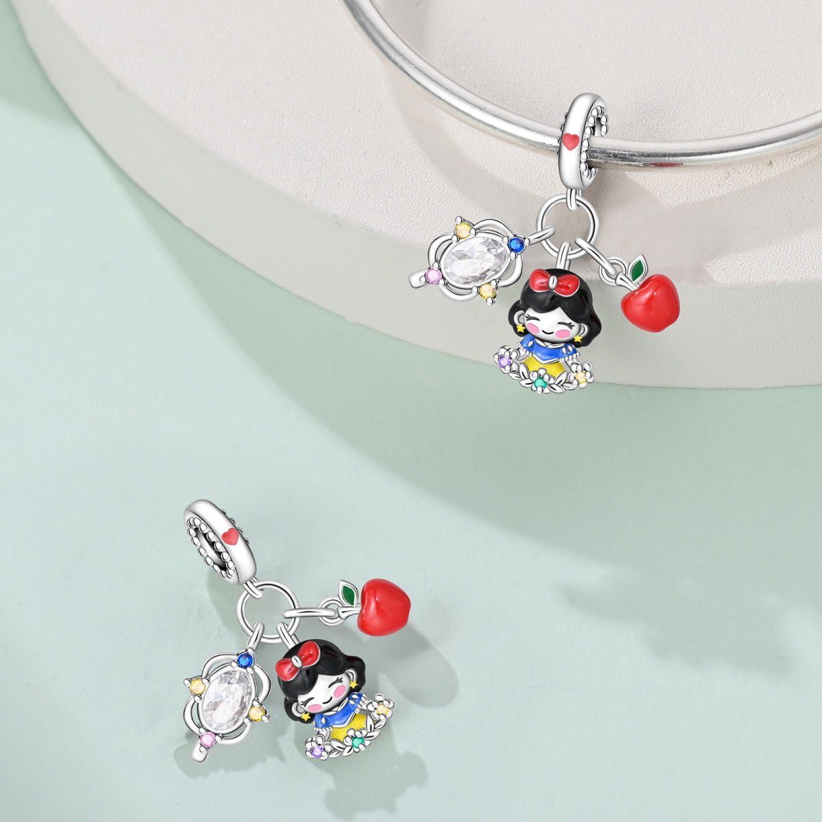 Amarante Jewelry Snow White with Apple, Mirror, & Flower Dangle Charm