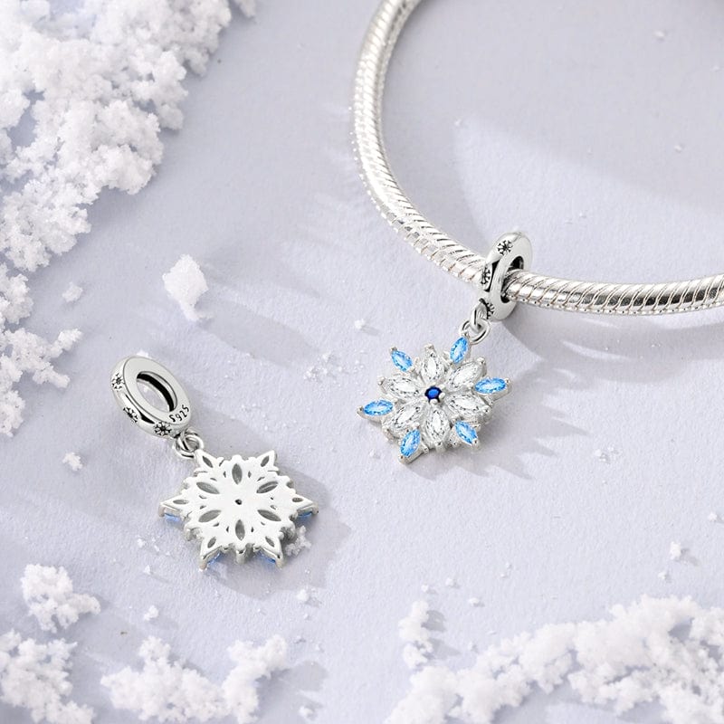 Amarante Jewelry Sparkling Winter Snowflake Charm