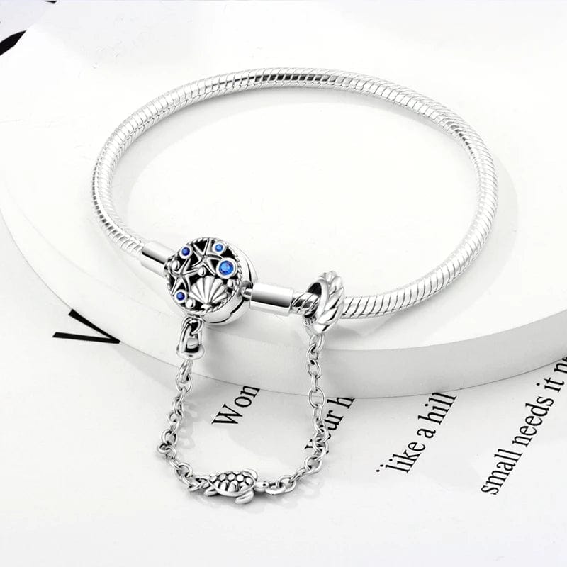 Amarante Jewelry Starfish Charm Bracelet with Safety Chain
