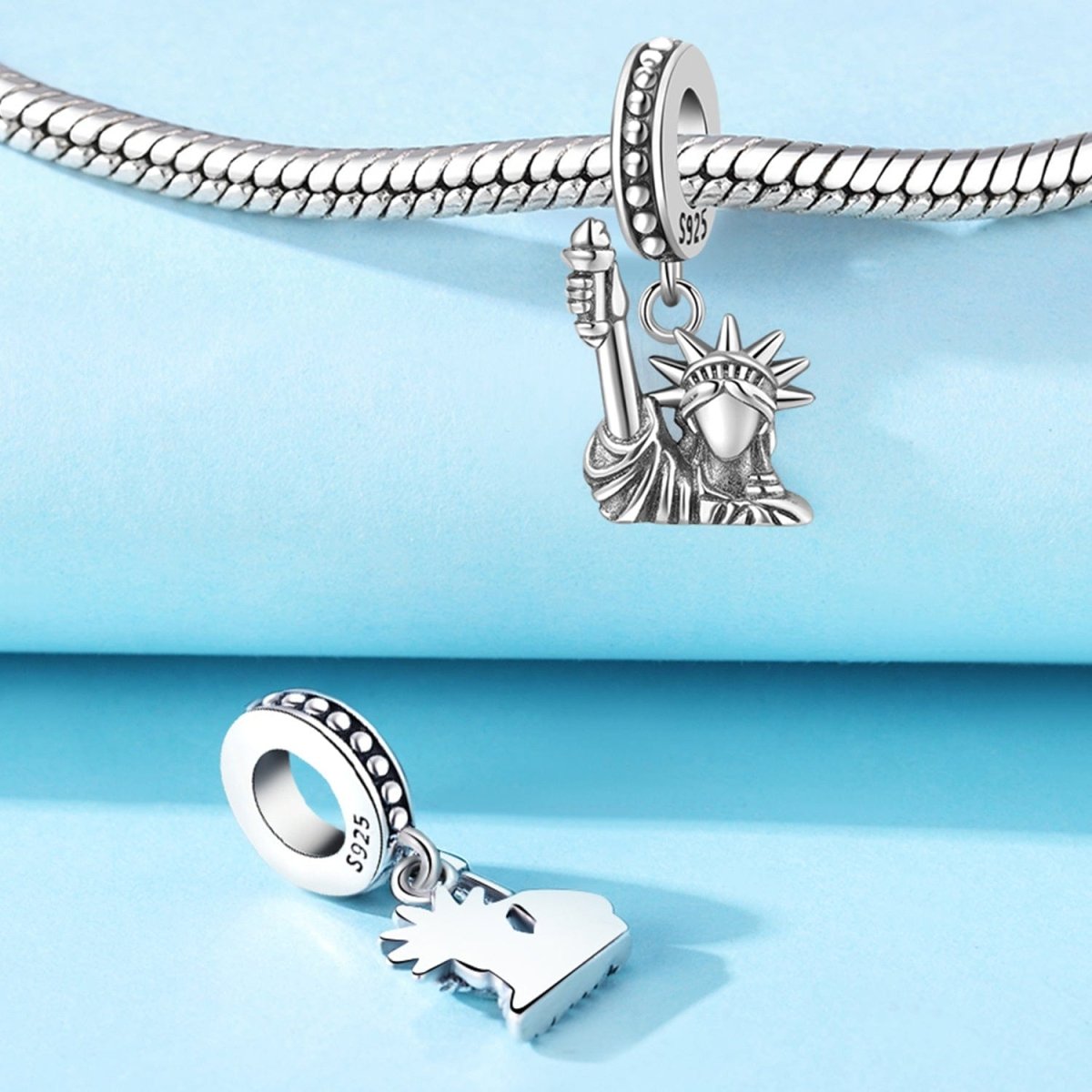 Amarante Jewelry Statue of Liberty Dangle Charm