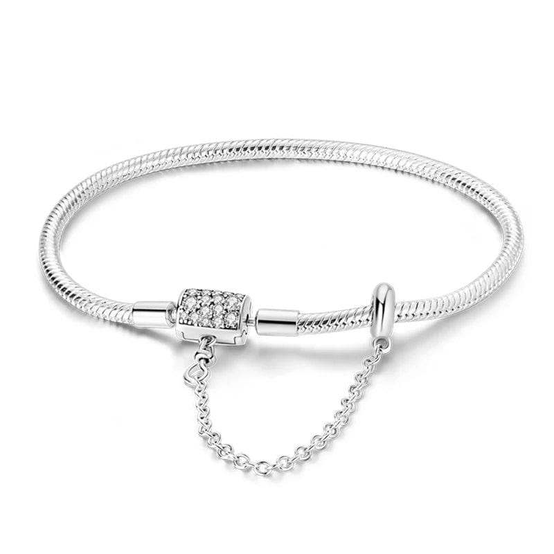 Amarante Jewelry Sterling Silver Bracelet with Sparkling Pavé Clasp and Safety Chain