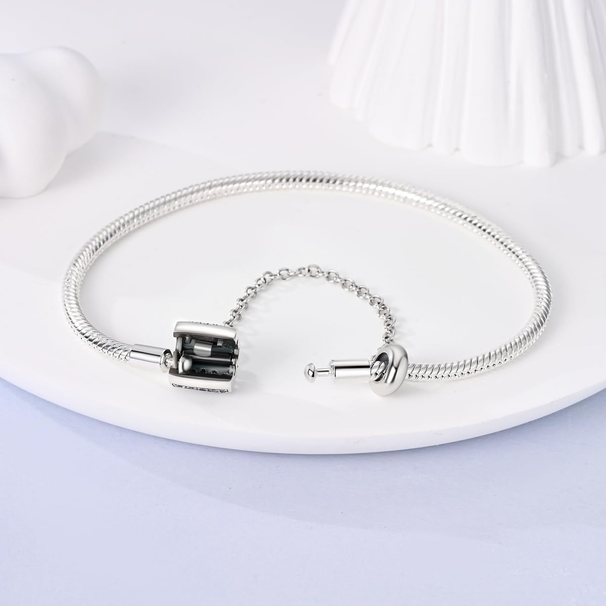Amarante Jewelry Sterling Silver Bracelet with Sparkling Pavé Clasp and Safety Chain
