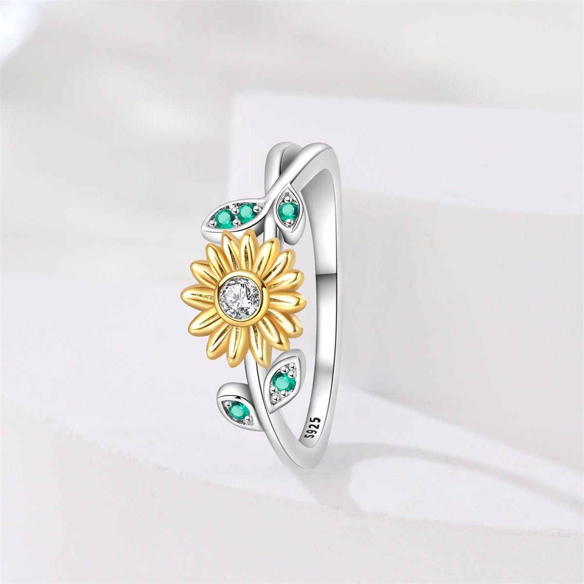 Amarante Jewelry Sunflower & Green Leaf Ring