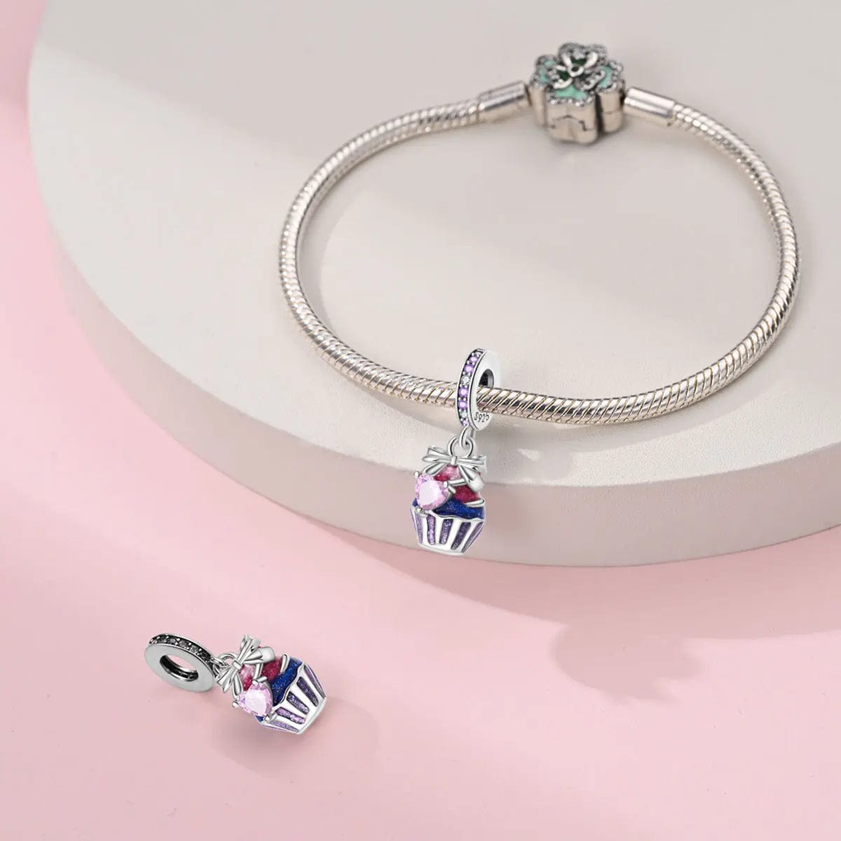Amarante Jewelry Sweet Cupcake Dangle Charm