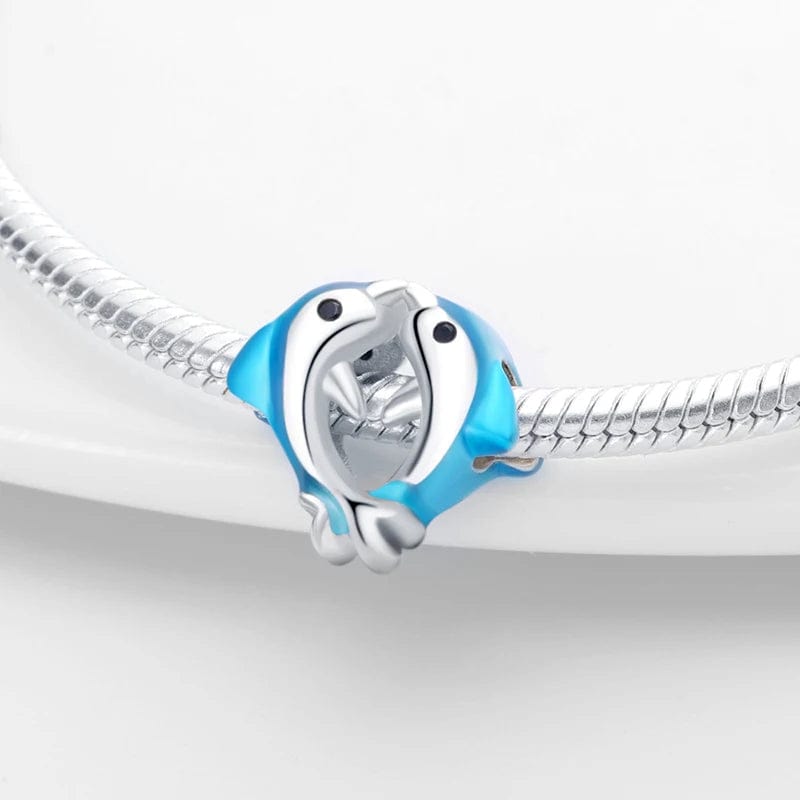 Amarante JewelryTwo Dolphins Charm