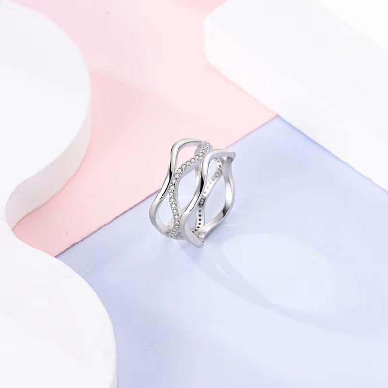 Amarante Jewelry Wave Shaped Silver Ring