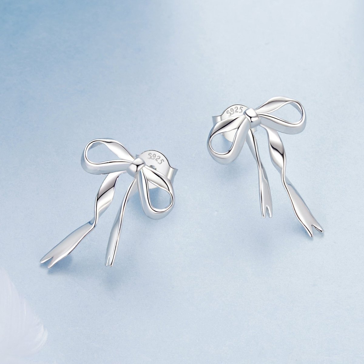 Amarante Jewelry Whispering Ribbon Bow Stud Earrings