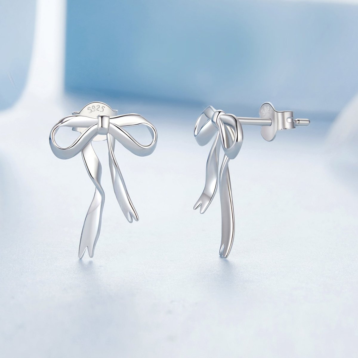 Amarante Jewelry Whispering Ribbon Bow Stud Earrings