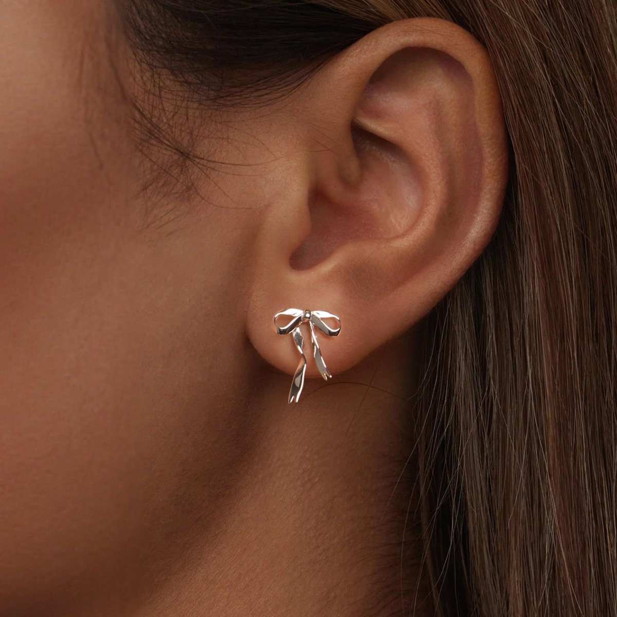 Amarante Jewelry Whispering Ribbon Bow Stud Earrings