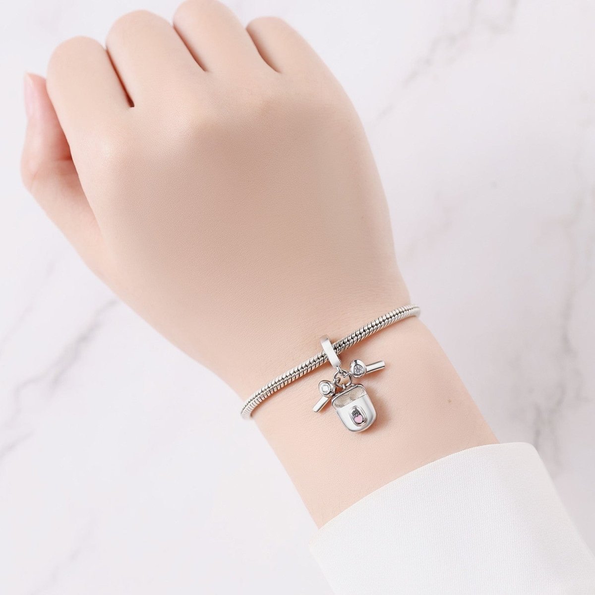 Amarante Jewelry Wireless Earbuds & Charging Case Charm